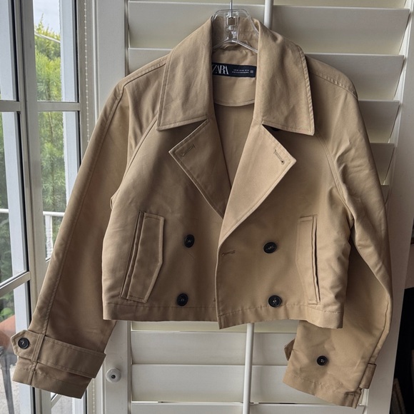 Zara Jackets & Blazers - Zara Women's Beige Double-Breasted Trench Coat